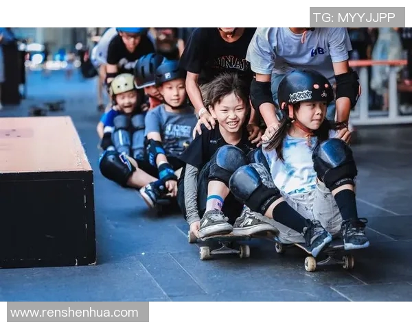 成都滑板队与南京滑板队速度对决赛后分析与精彩回顾